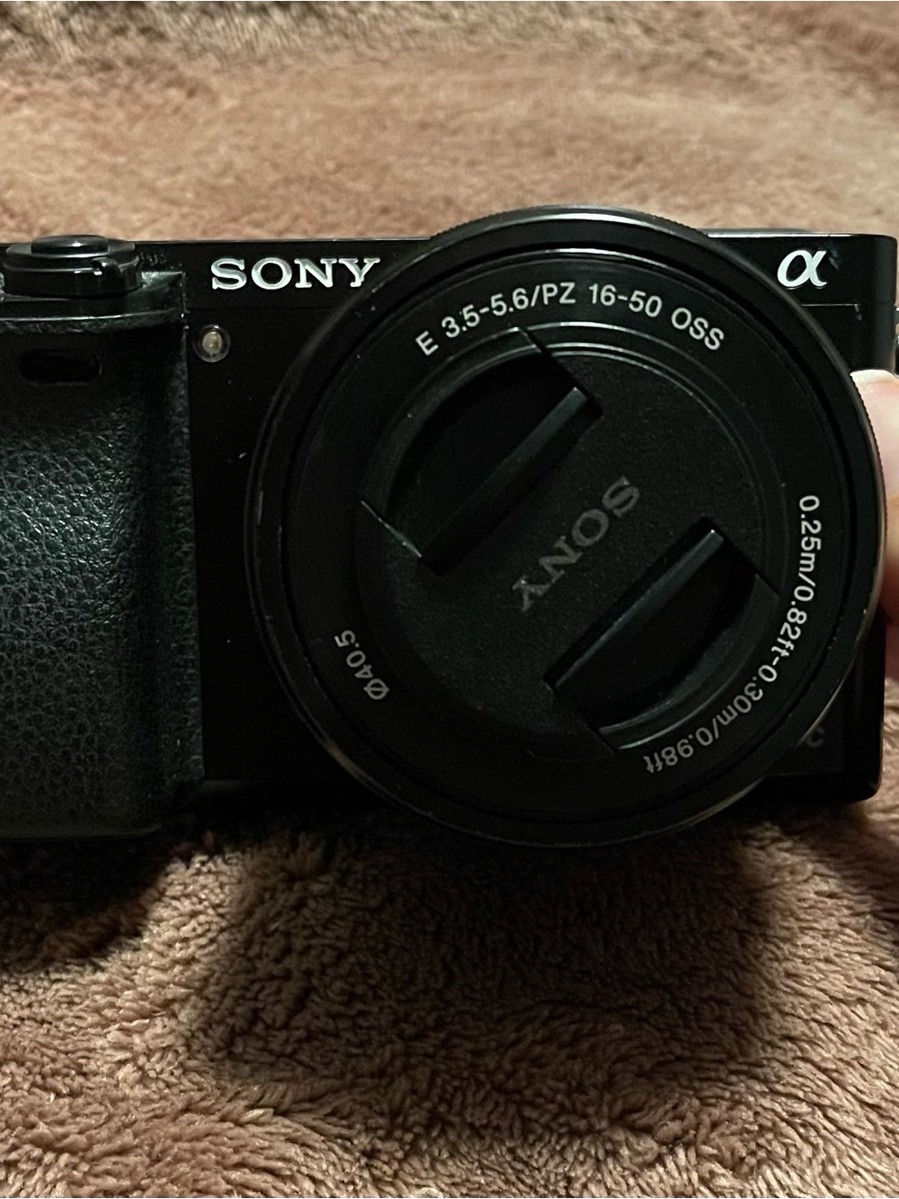 Sony Black Mirrorless Camera with 16-50mm Power Zoom Lens